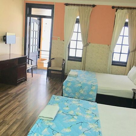 Ponys Hotel Нячанг Экстерьер фото