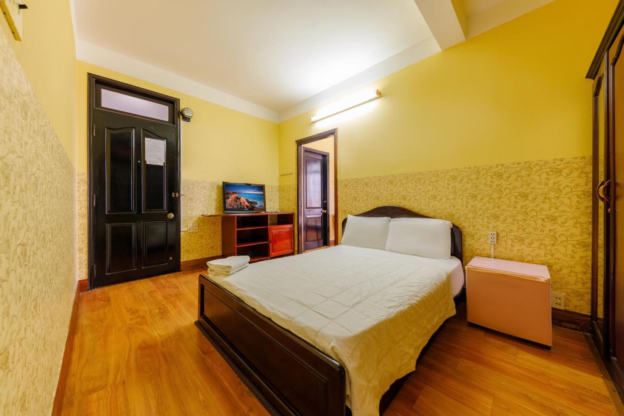 Ponys Hotel Нячанг Экстерьер фото