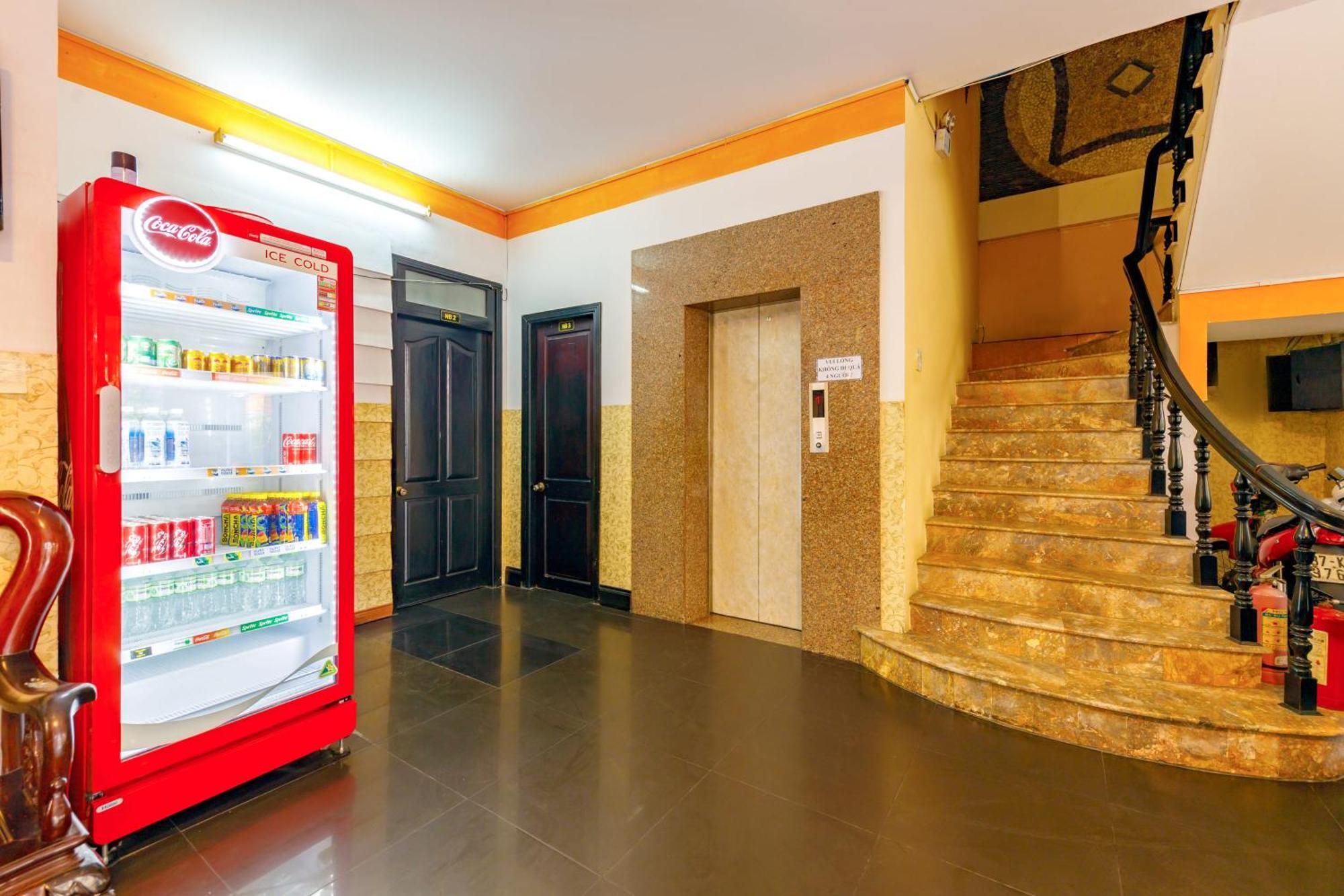 Ponys Hotel Нячанг Экстерьер фото