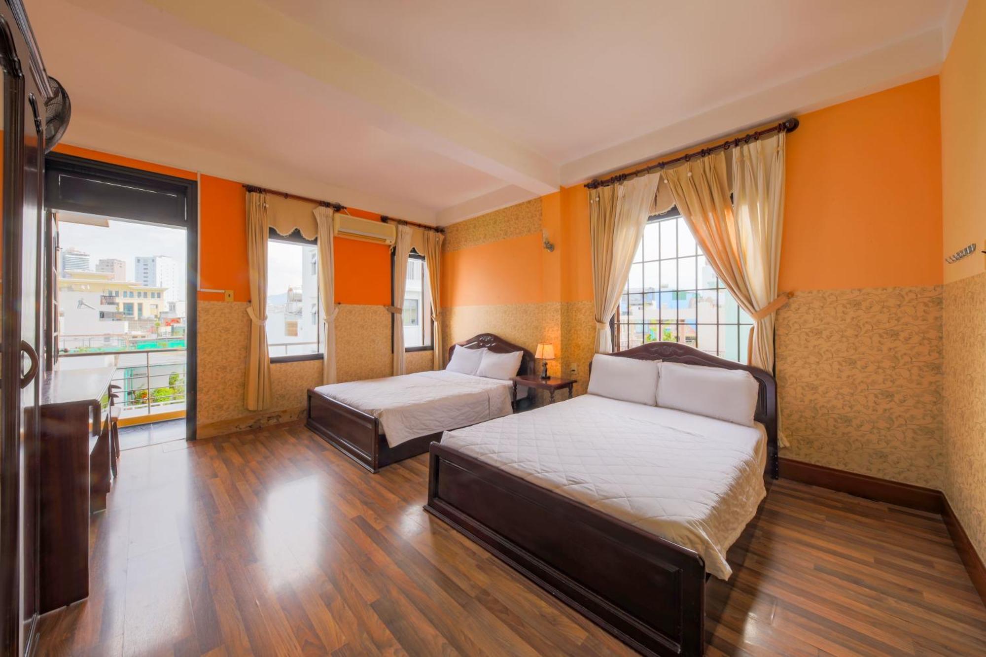 Ponys Hotel Нячанг Экстерьер фото
