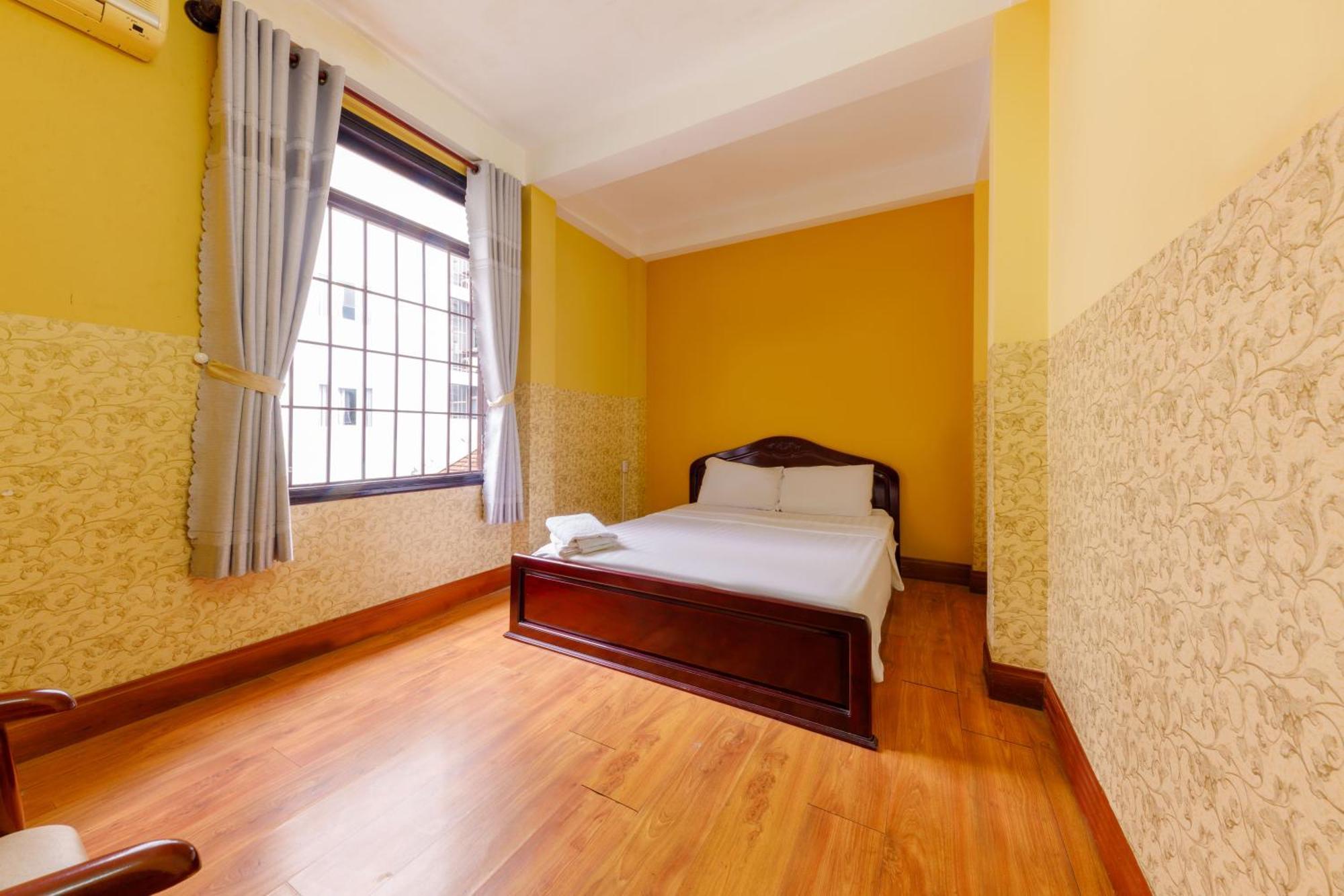Ponys Hotel Нячанг Экстерьер фото
