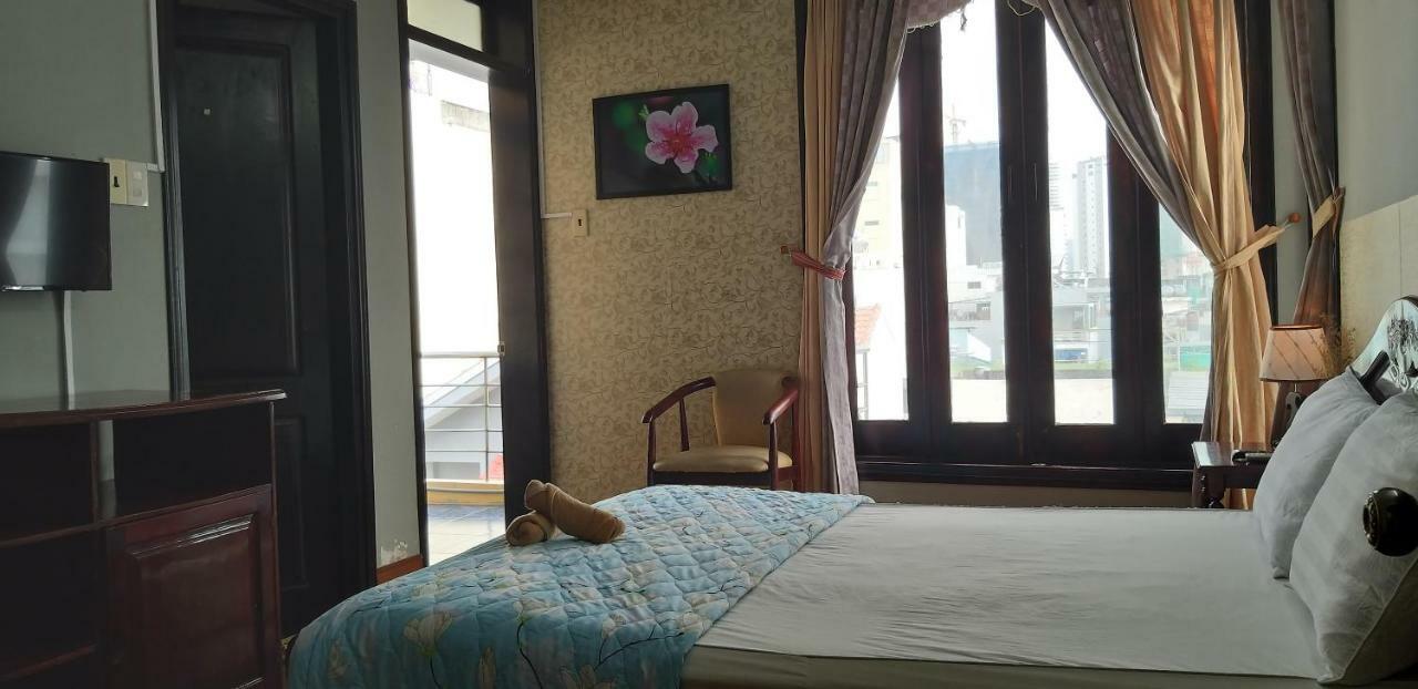 Ponys Hotel Нячанг Экстерьер фото